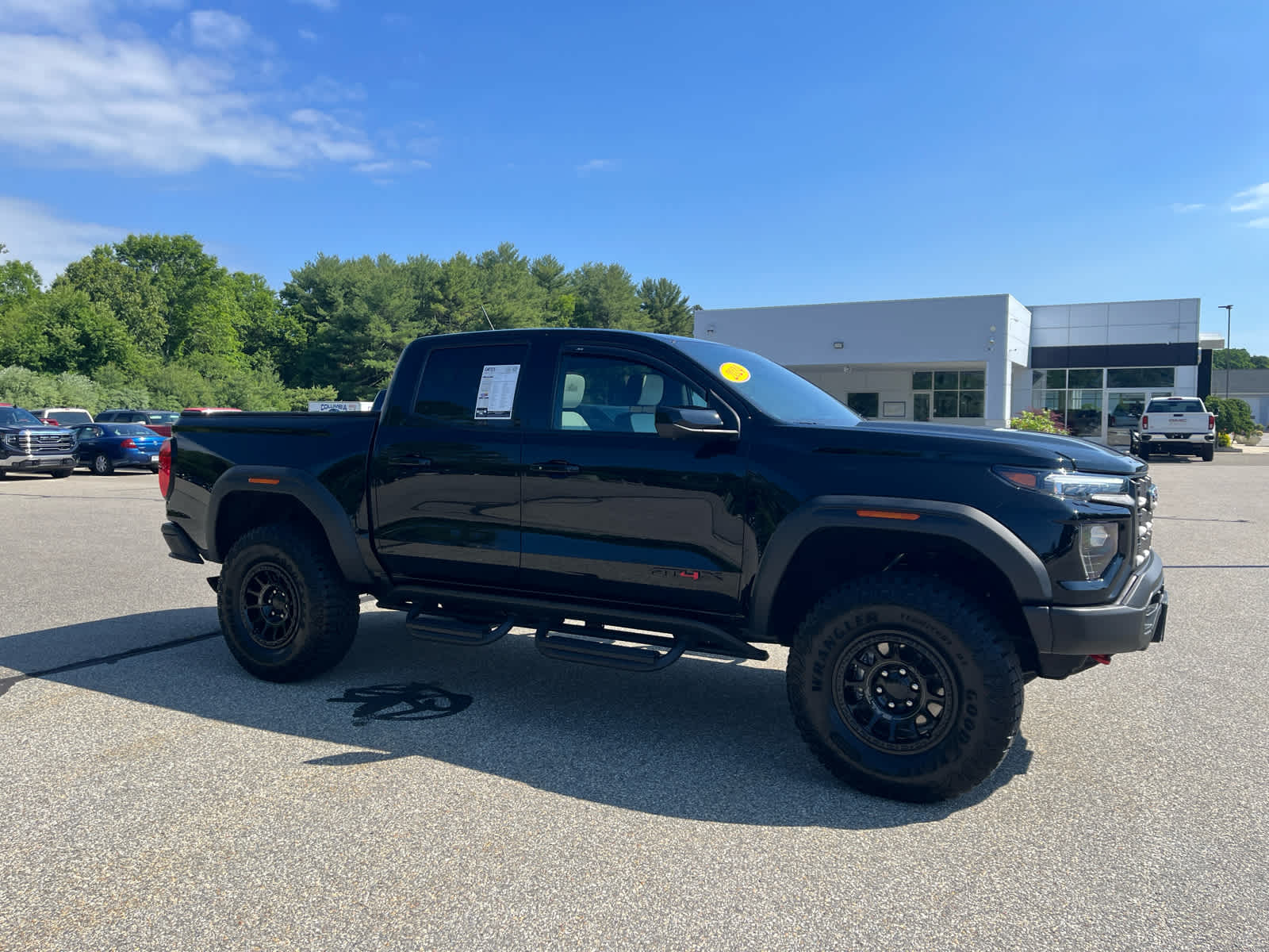 2024 GMC Canyon AT4X
