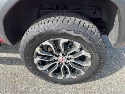 2024 GMC Canyon Denali