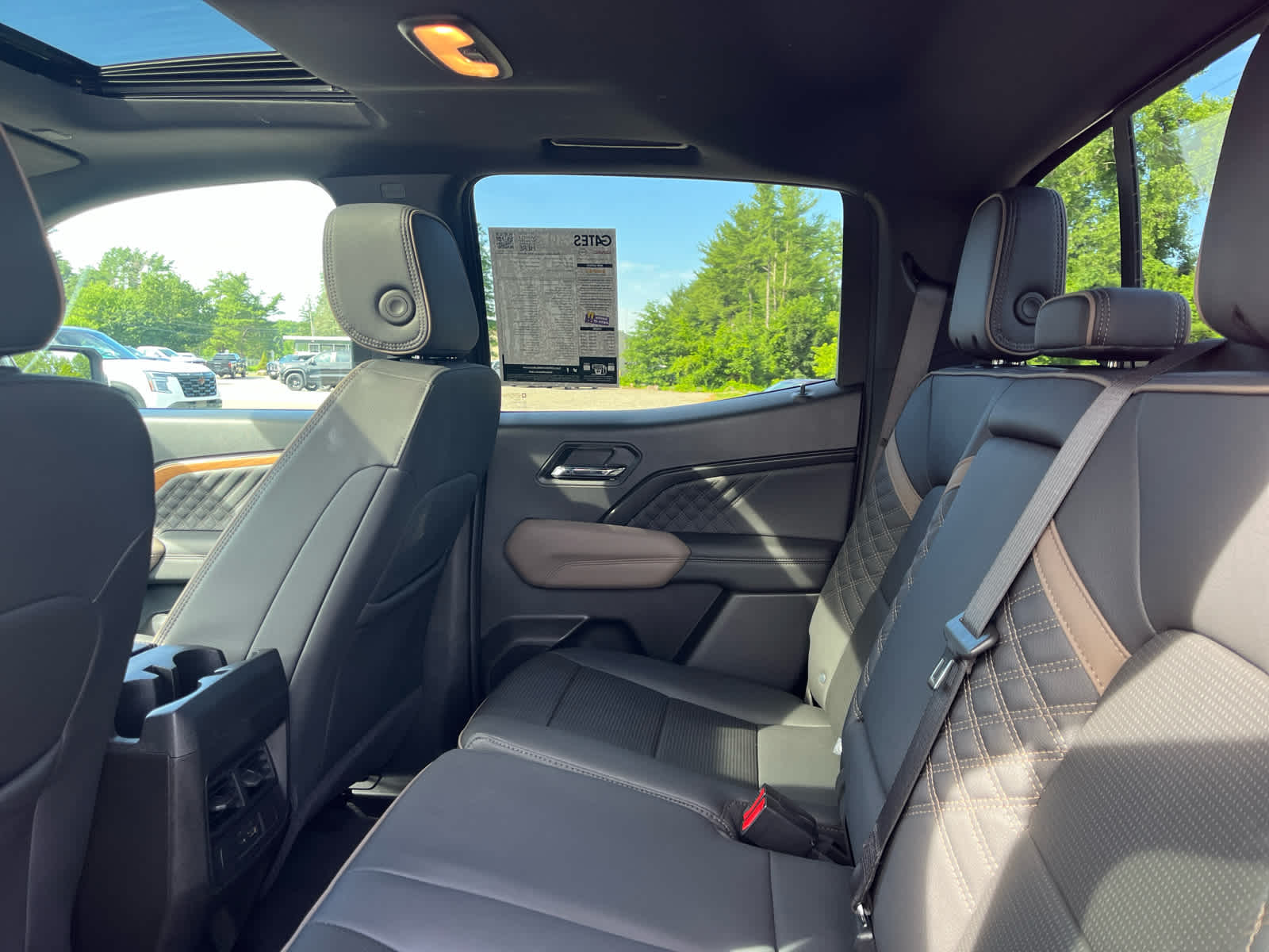2024 GMC Canyon Denali