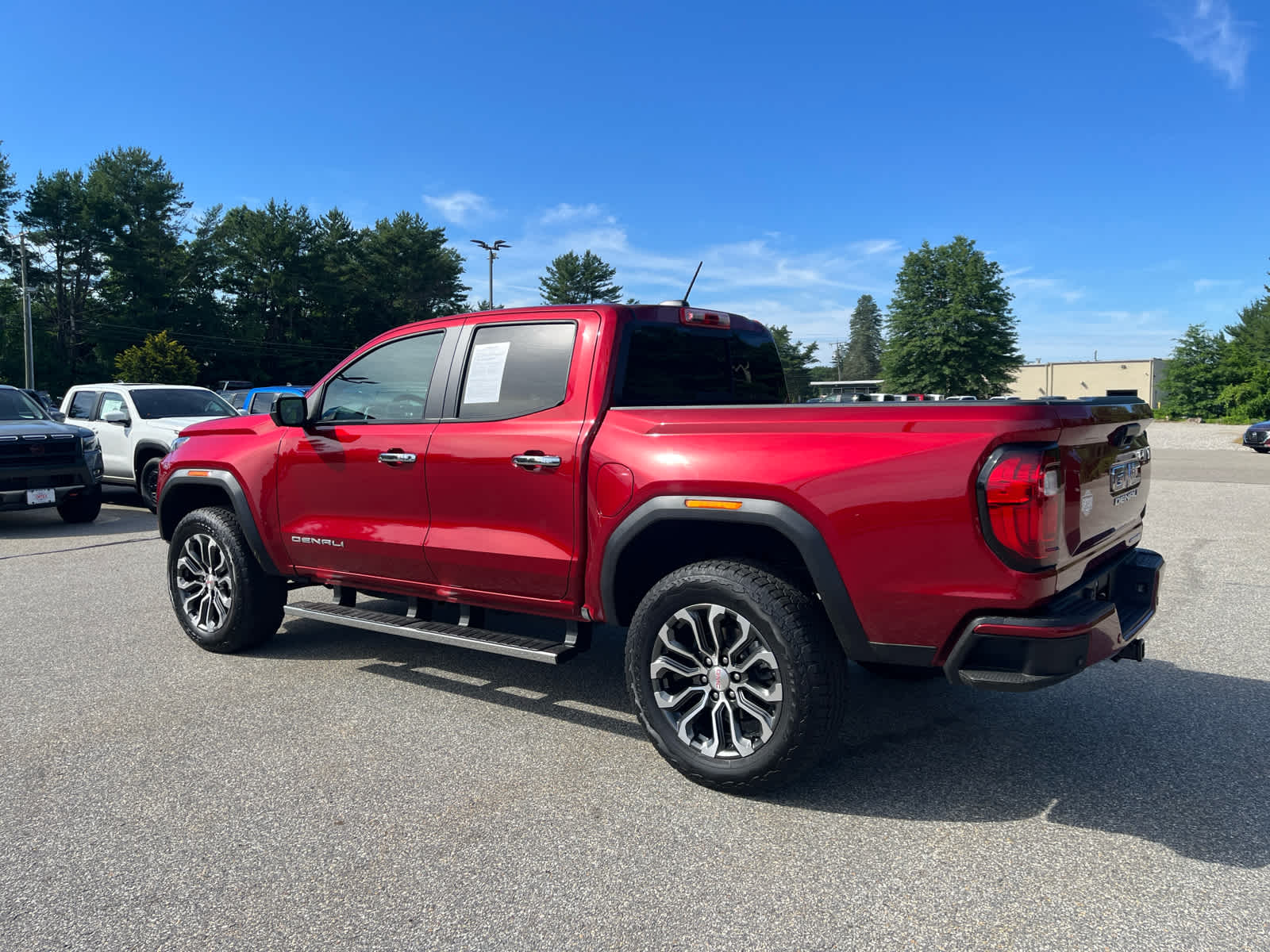 2024 GMC Canyon Denali