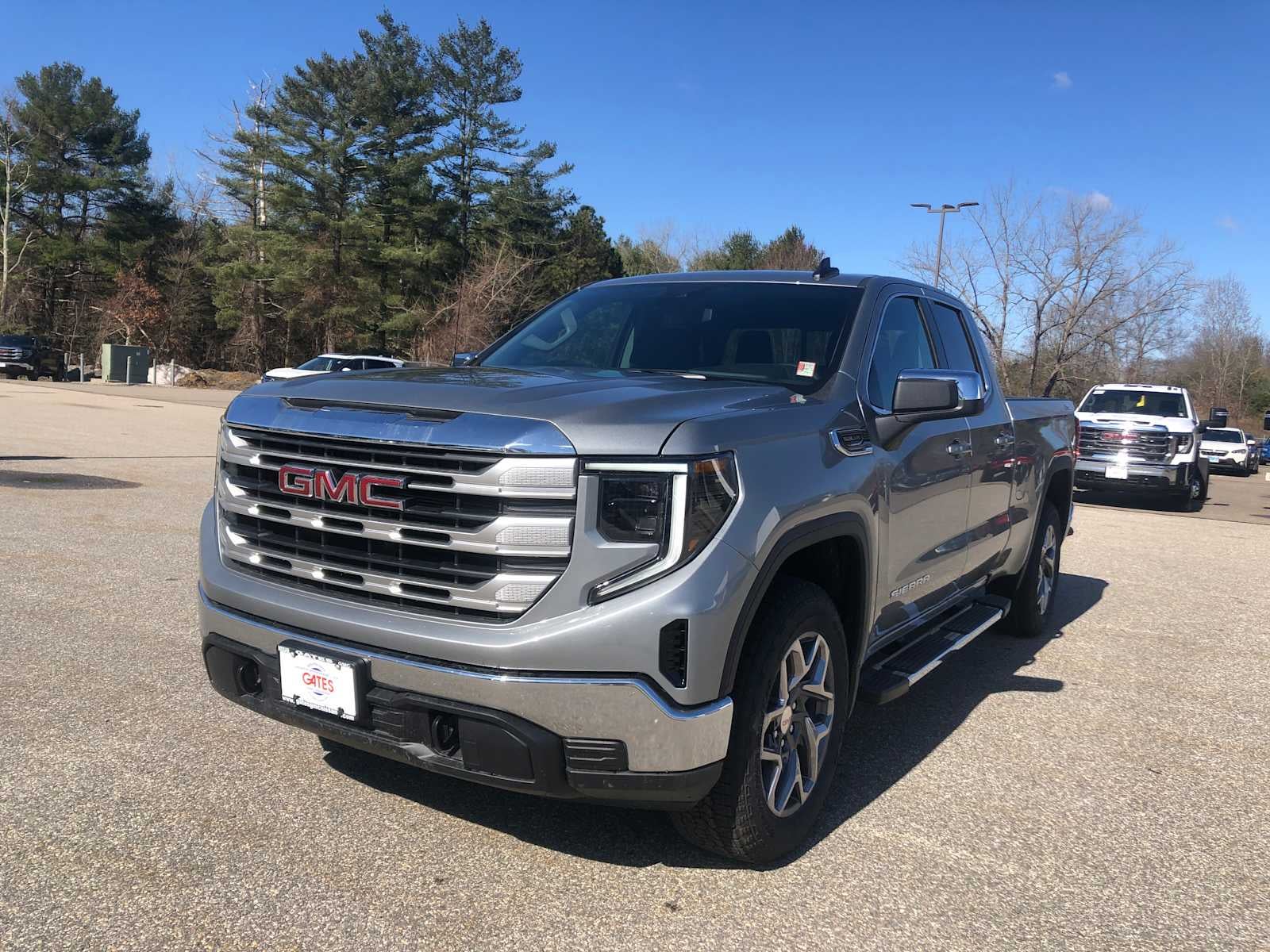 2026 GMC Sierra 1500 SLE