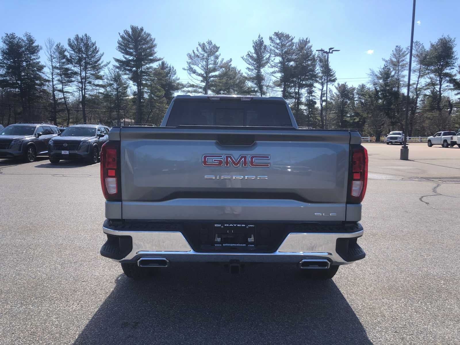 2026 GMC Sierra 1500 SLE