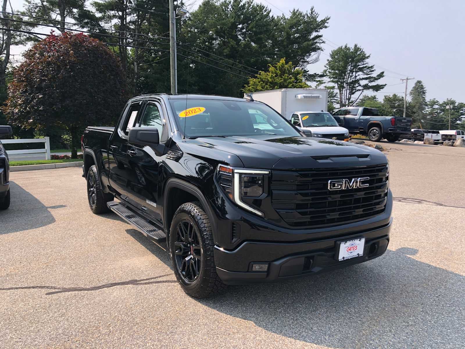 2023 GMC Sierra 1500 Elevation