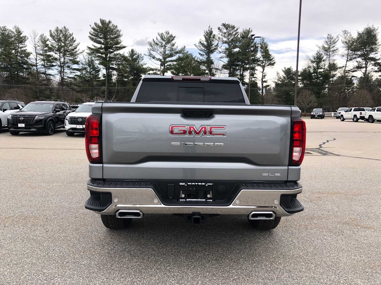 2026 GMC Sierra 1500 SLE
