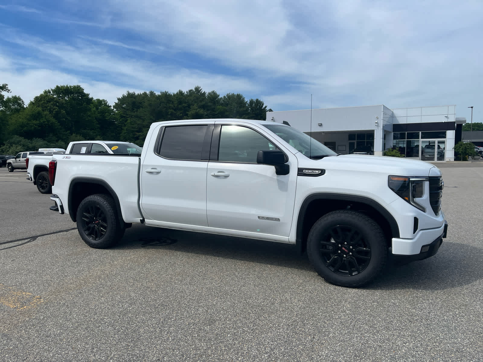 2026 GMC Sierra 1500 Elevation - Photo 4
