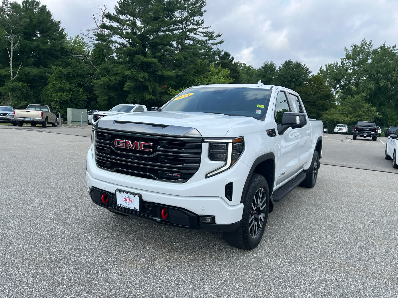 2024 GMC Sierra 1500 AT4