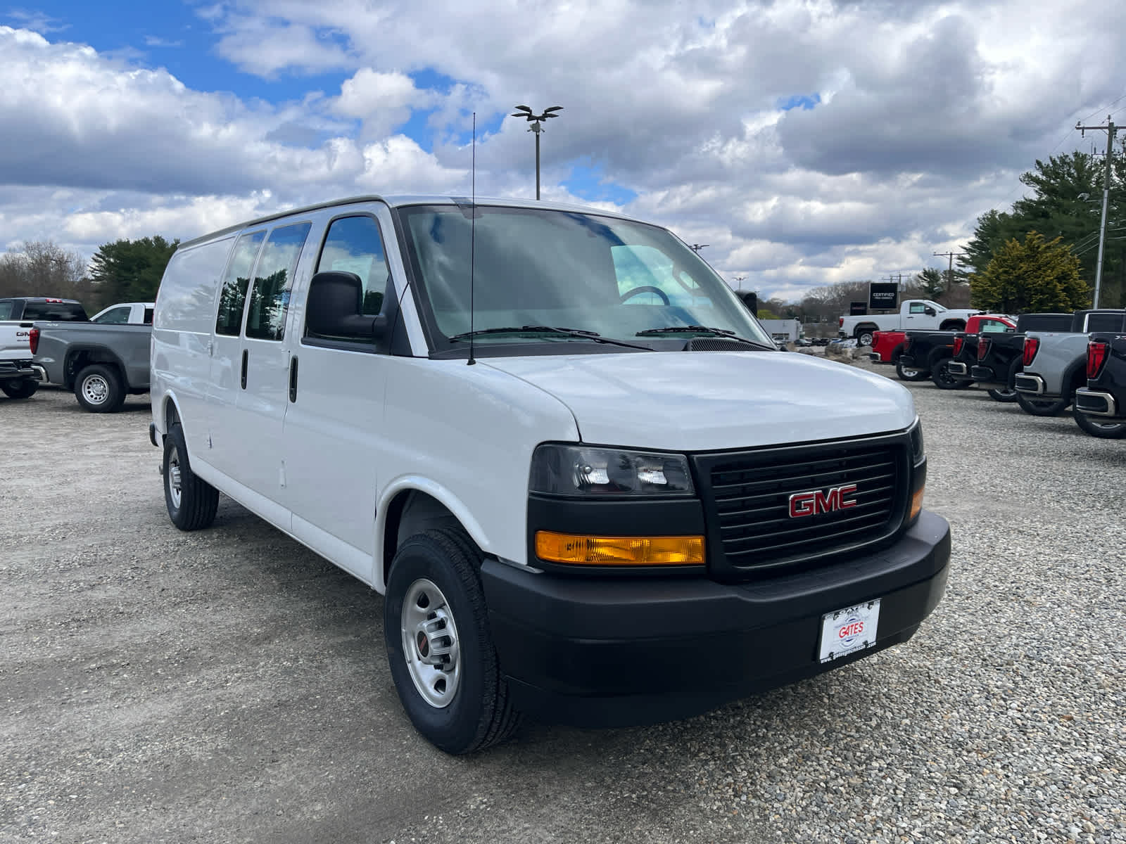 2026 GMC Savana 3500 Ext WB's photo