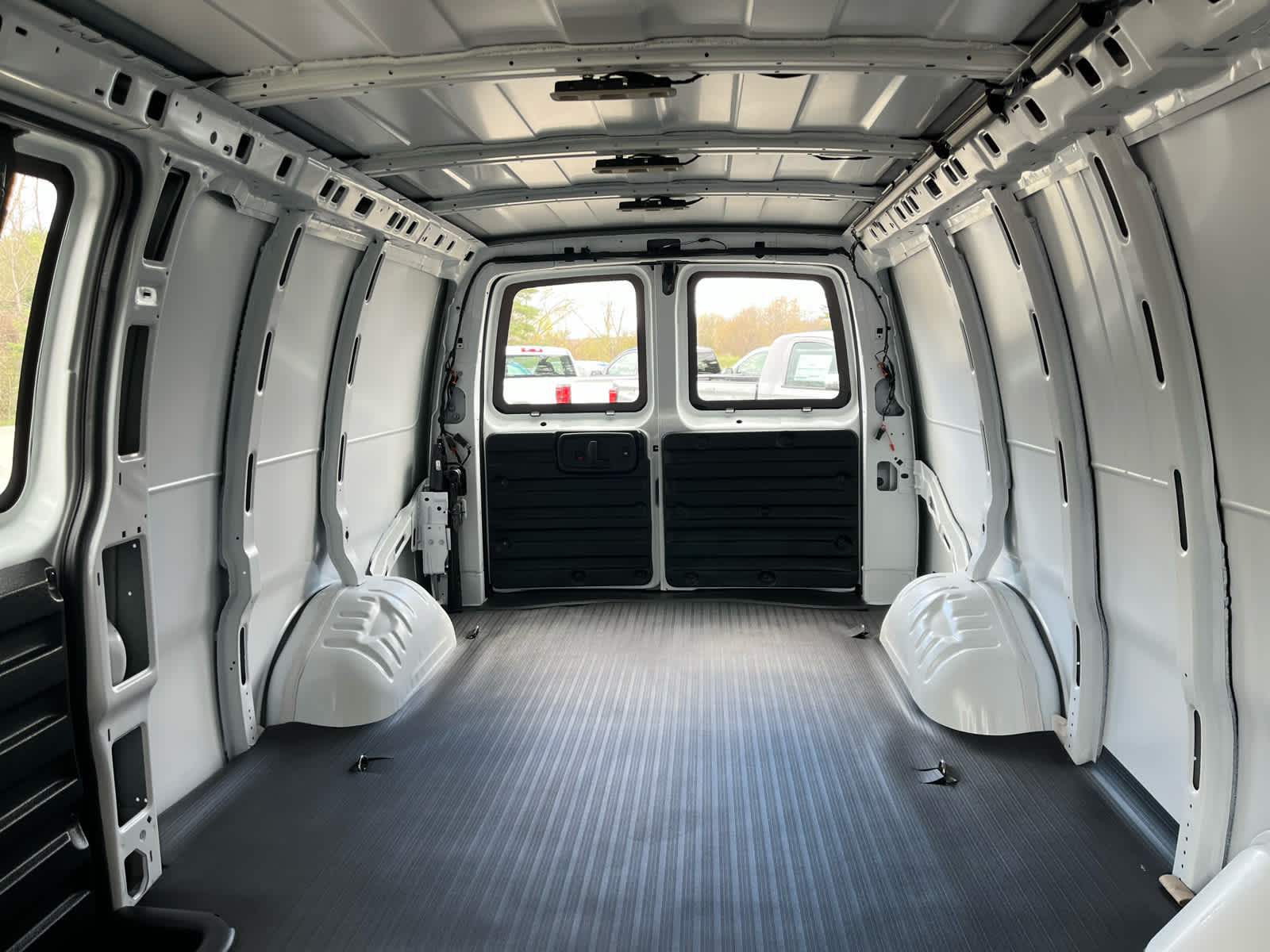 2026 GMC Savana Cargo Work Van