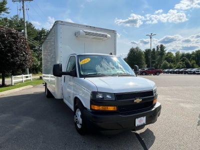 2024 Chevrolet Express Cutaway 3500 1WT