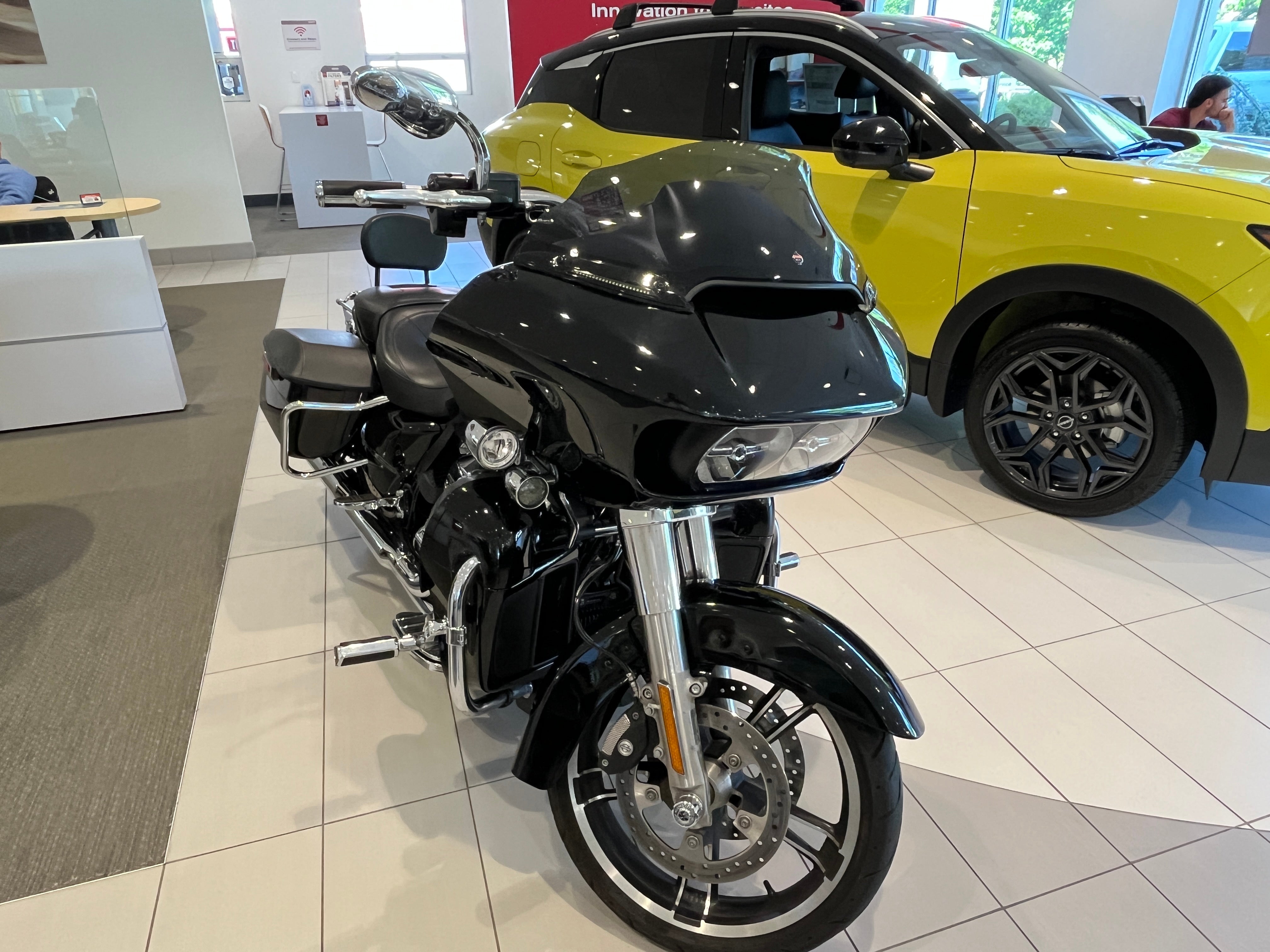 2019 HARLEY DAV FLTRX Base