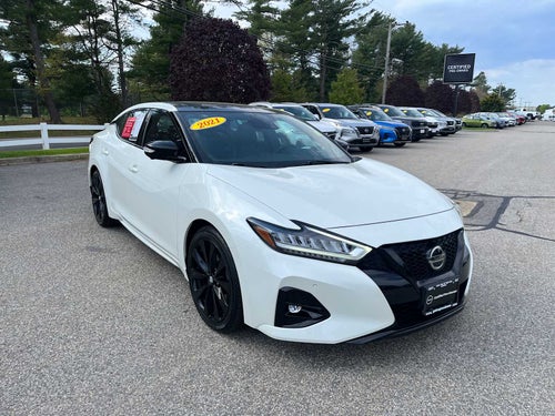 2021 Nissan Maxima SR