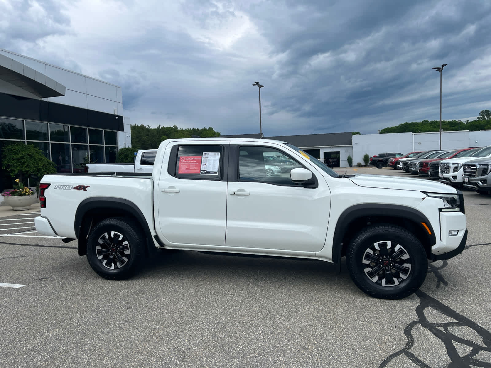 2024 Nissan Frontier PRO-4X