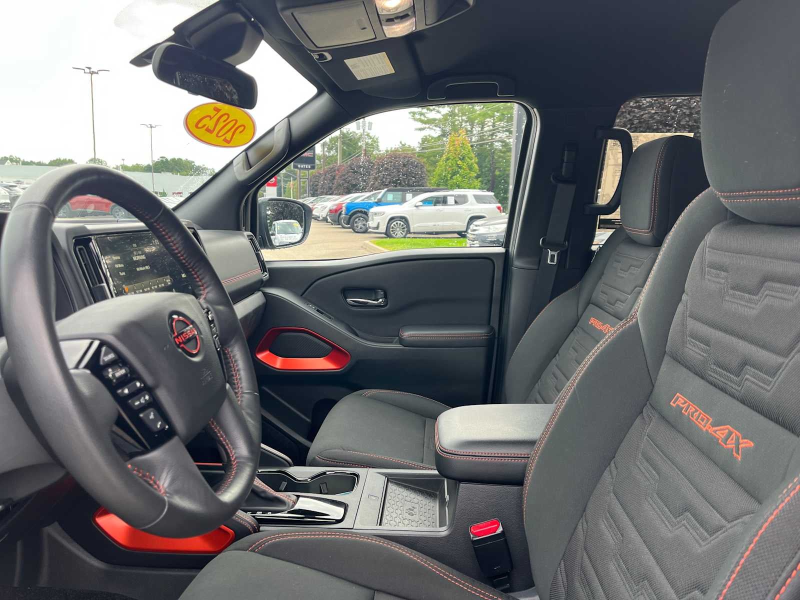 2025 Nissan Frontier PRO-4X