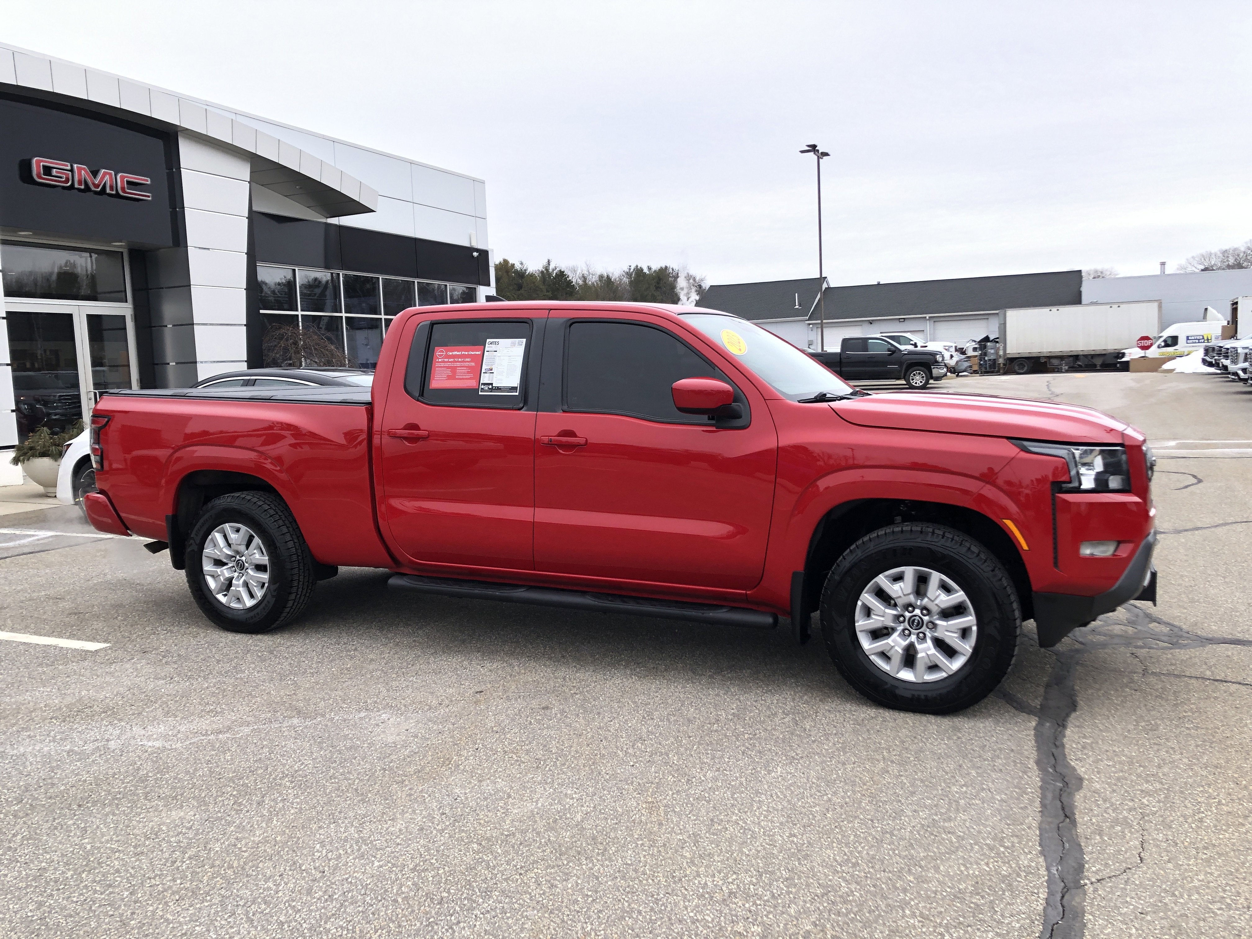 2023 Nissan Frontier SV