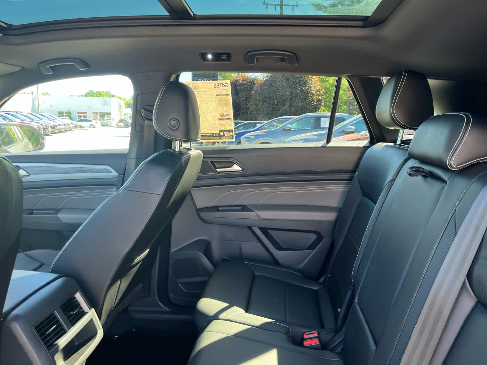 2022 Volkswagen Atlas Cross Sport 3.6L V6 SE w/Technology