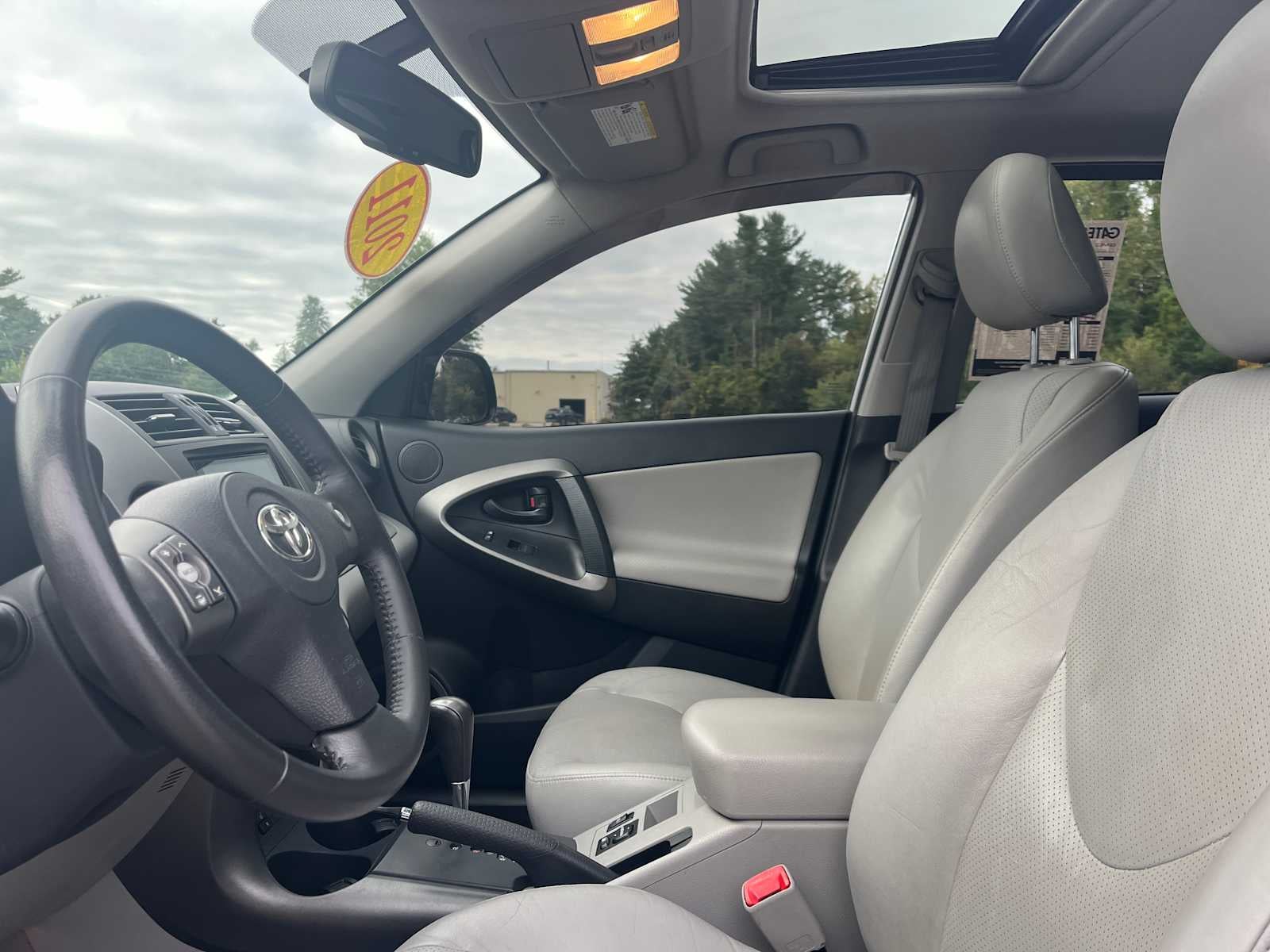2011 Toyota RAV4 Ltd