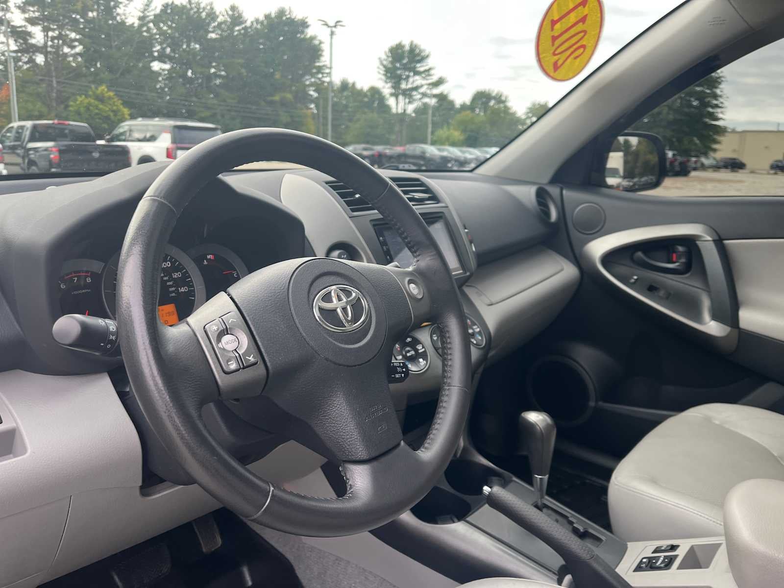 2011 Toyota RAV4 Ltd