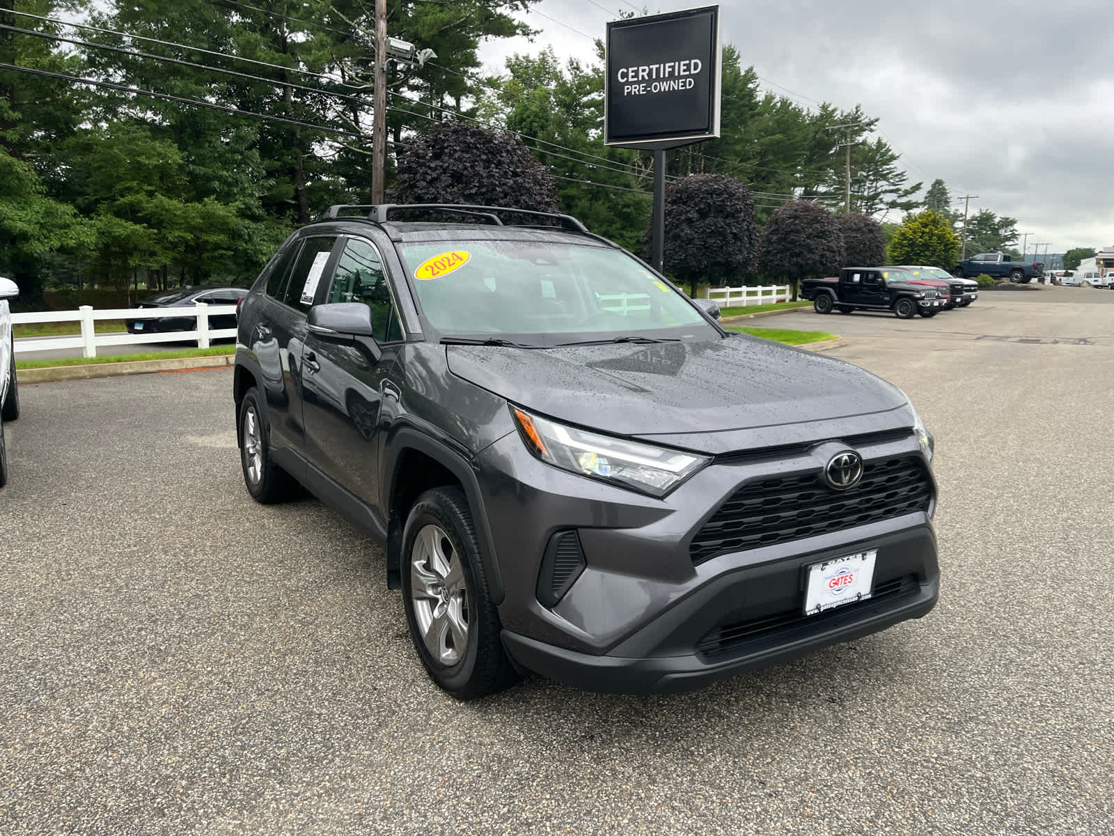 2024 Toyota RAV4 XLE