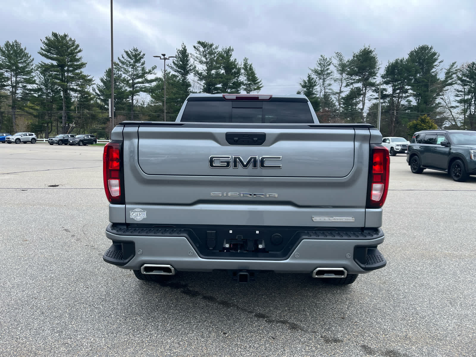 2025 GMC Sierra 1500 Elevation