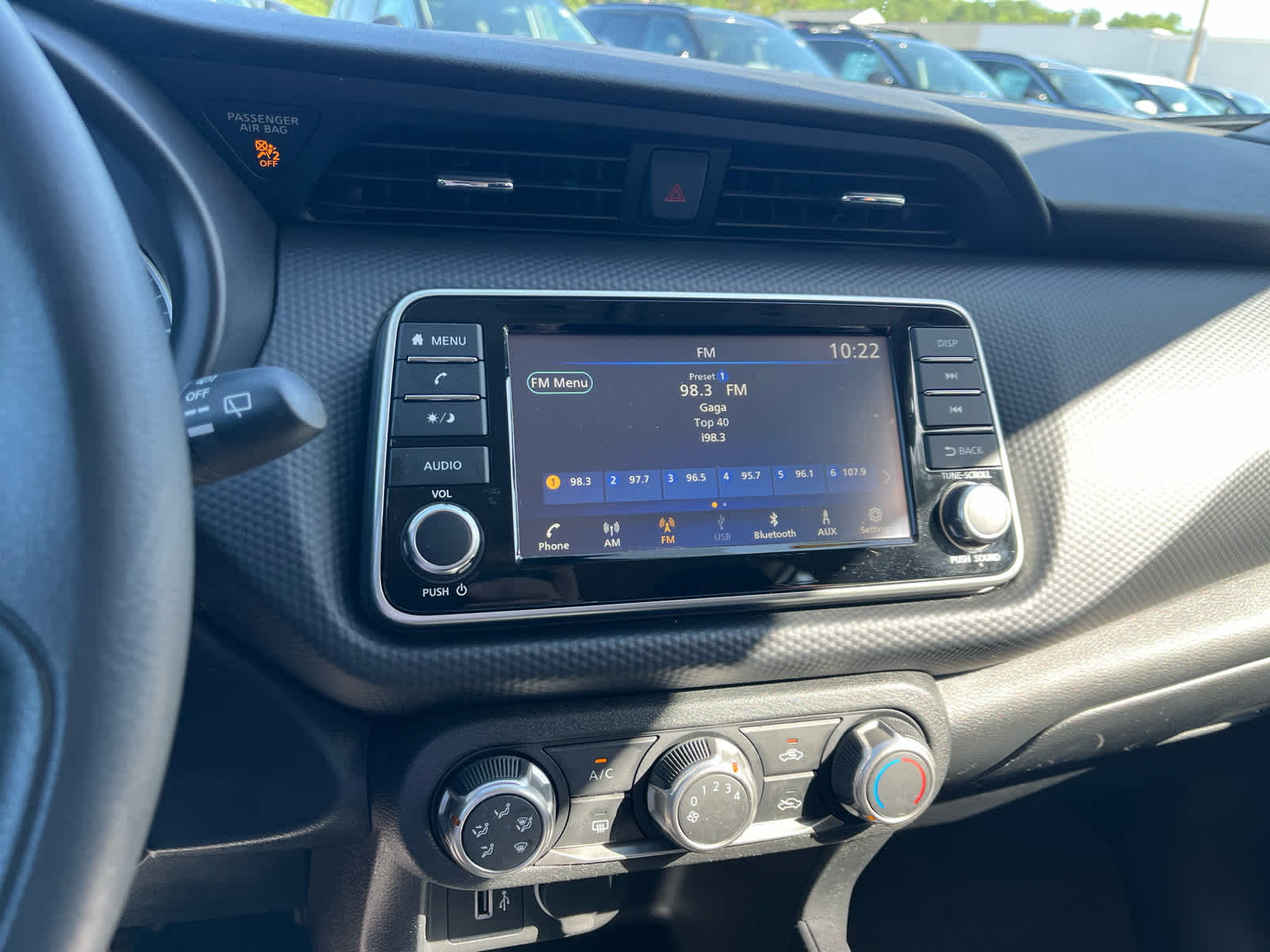2023 Nissan Kicks S