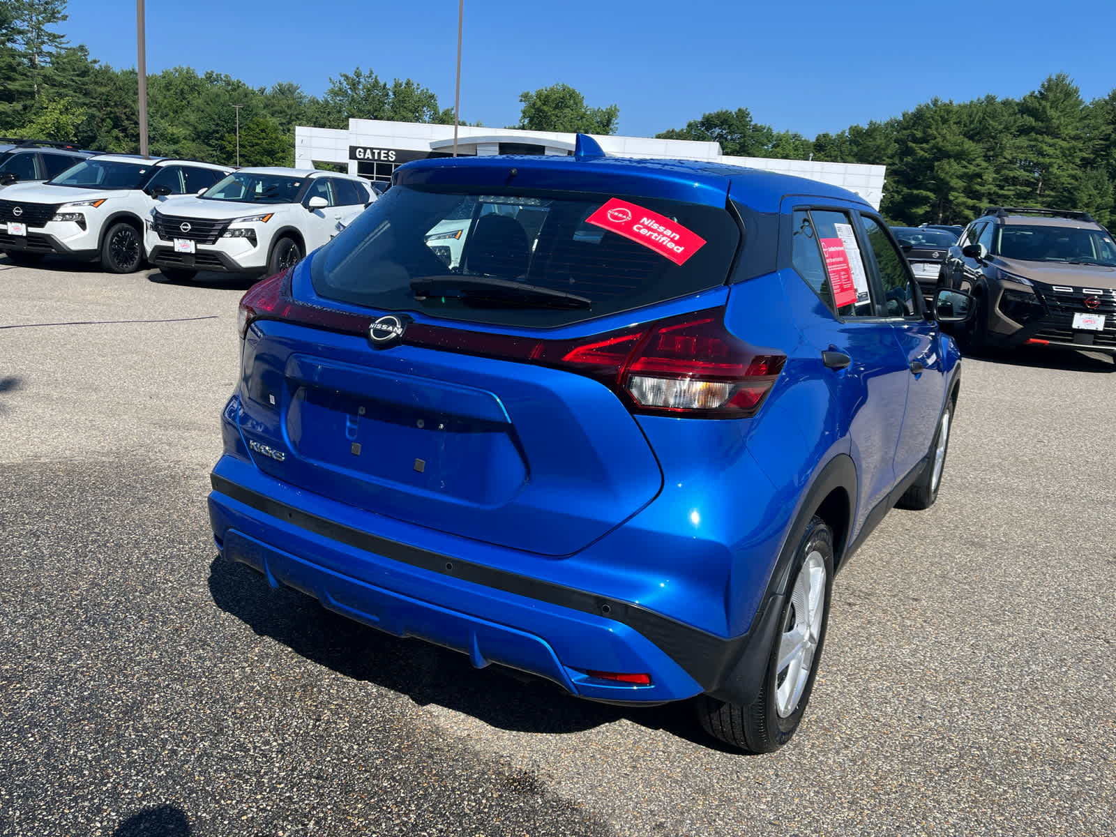 2023 Nissan Kicks S