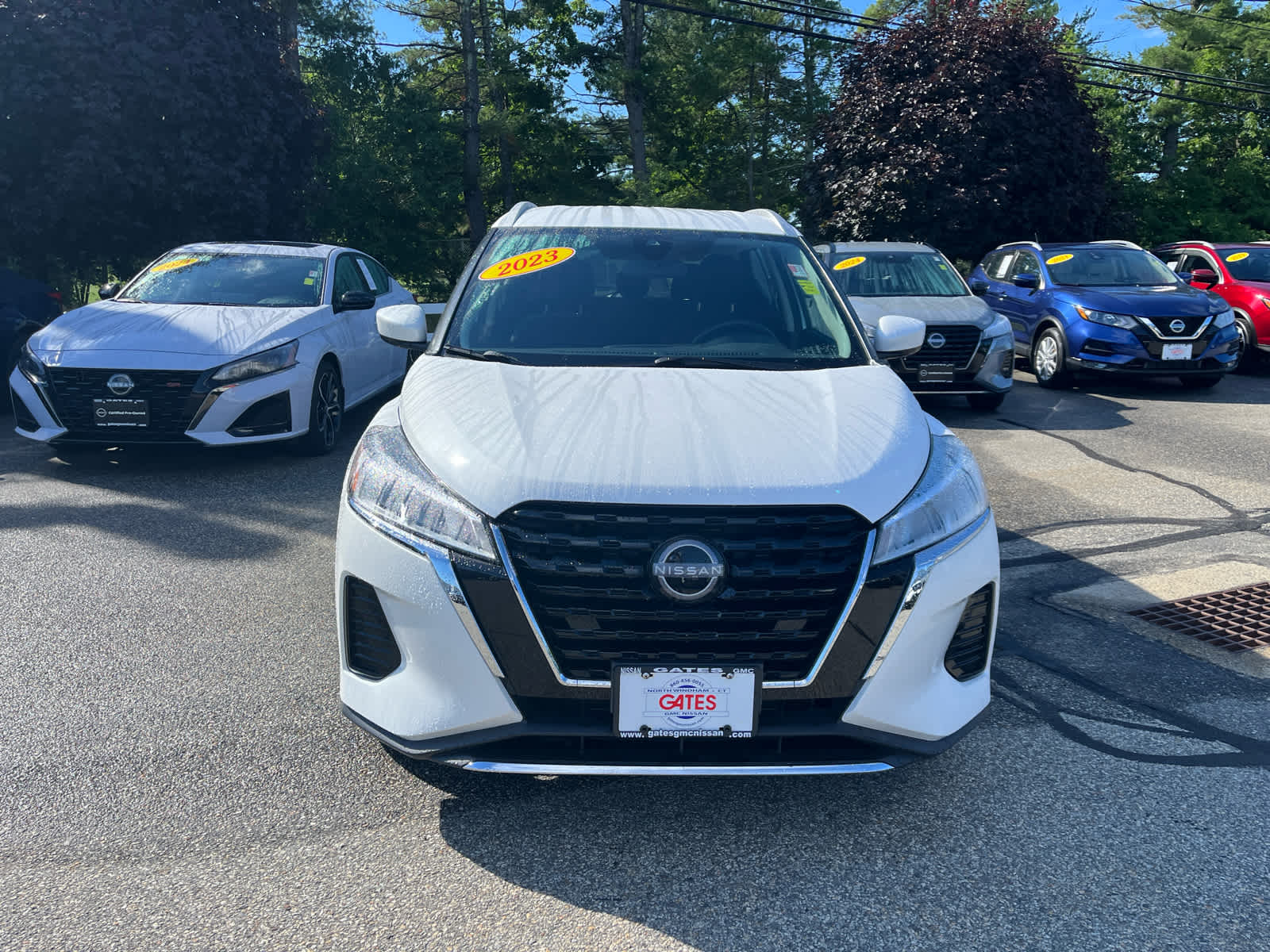 2023 Nissan Kicks SV