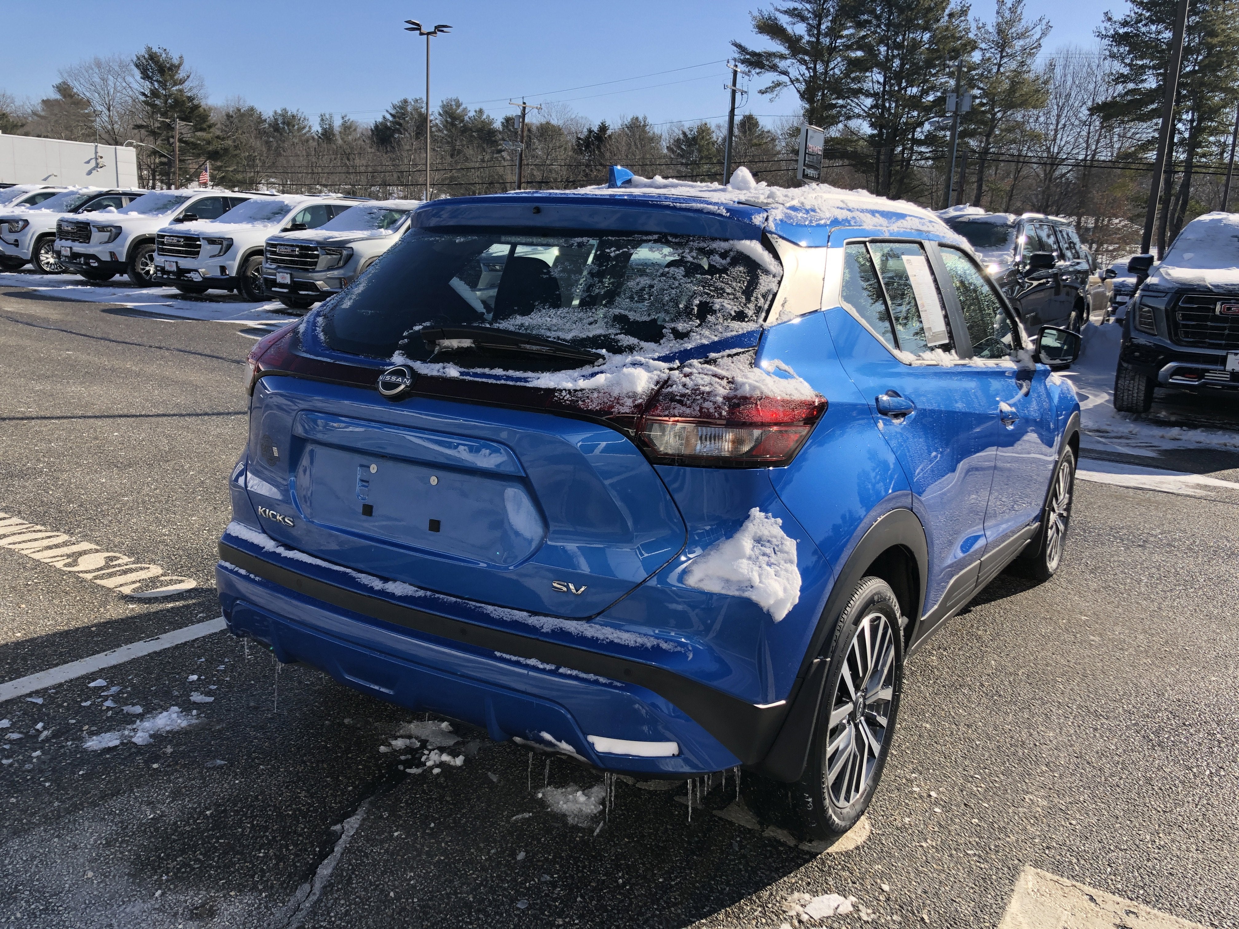 2023 Nissan Kicks SV