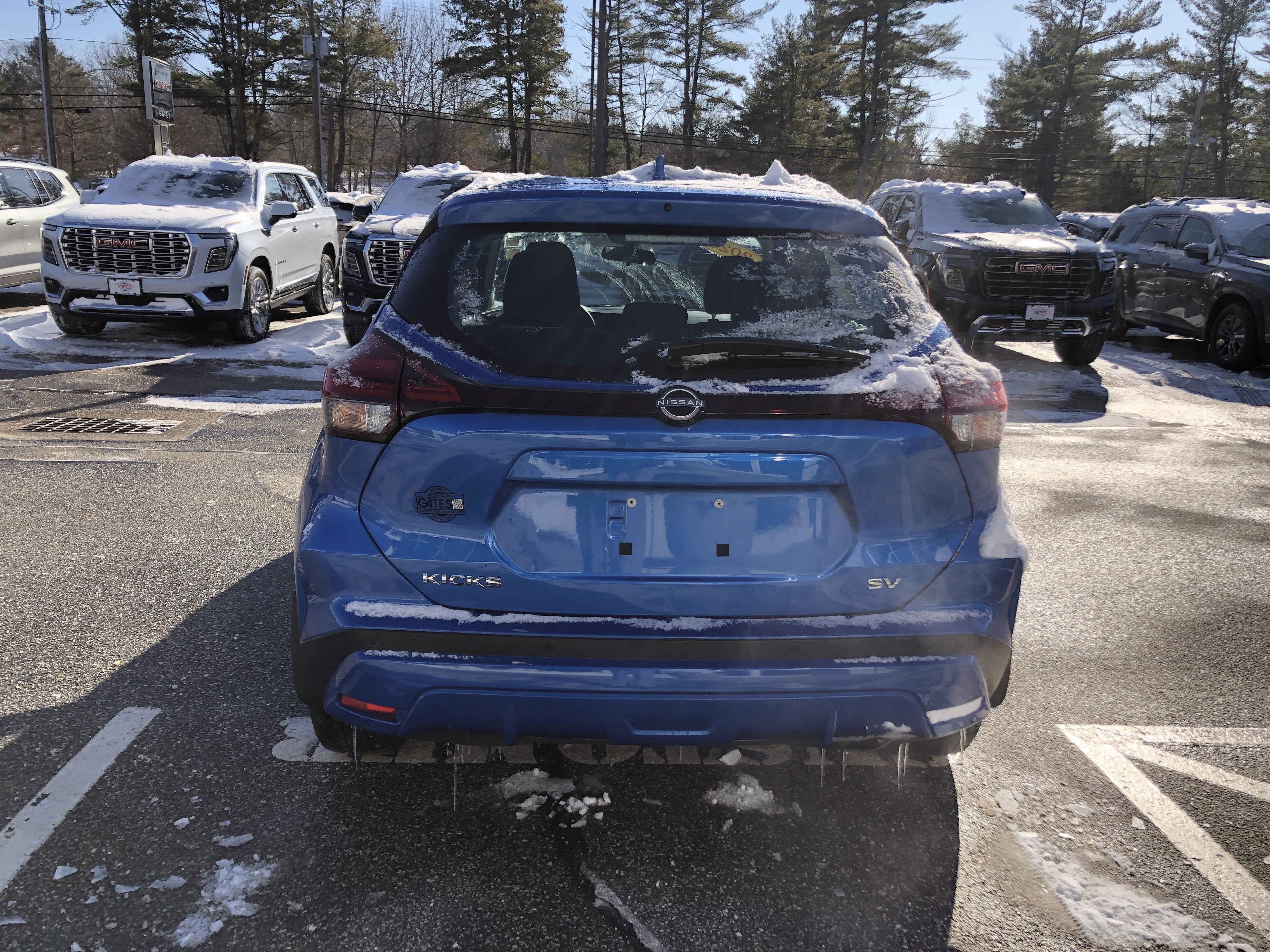 2023 Nissan Kicks SV