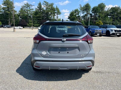 2023 Nissan Kicks SV