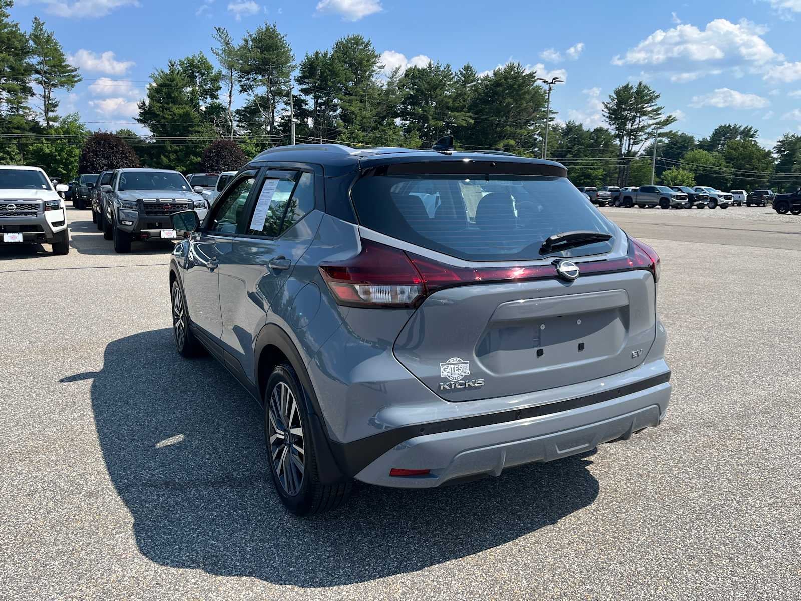 2023 Nissan Kicks SV