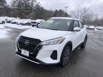 2023 Nissan Kicks SV