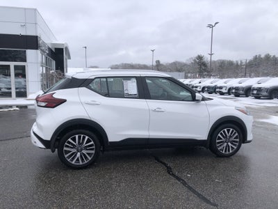 2023 Nissan Kicks SV