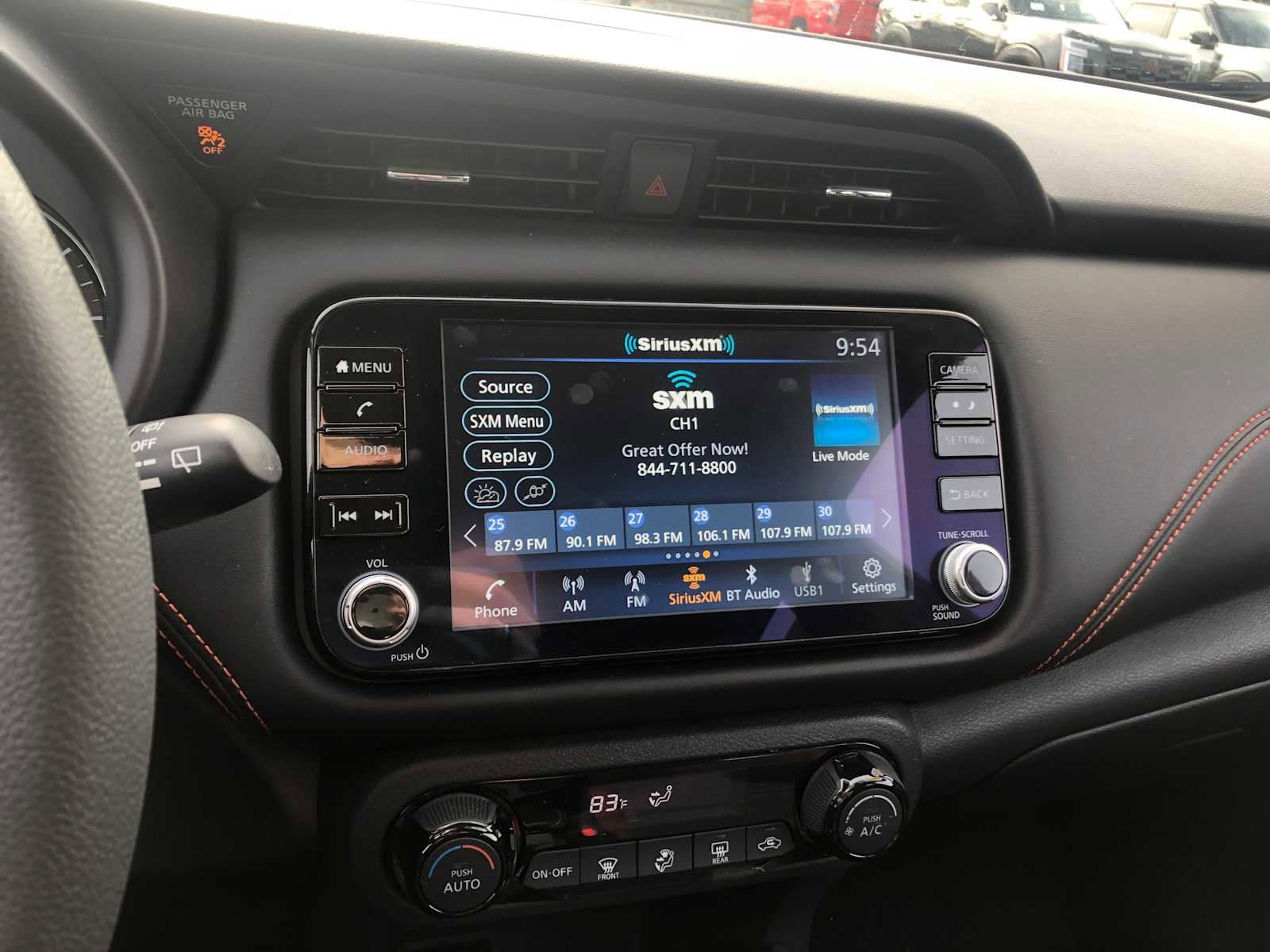 2023 Nissan Kicks SR