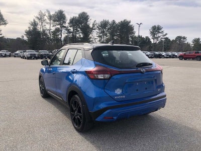 2023 Nissan Kicks SR