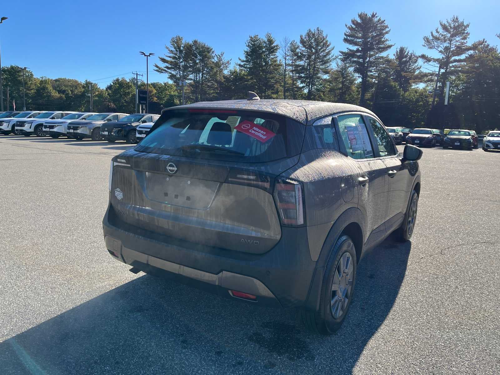 2025 Nissan Kicks S