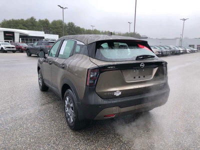 2025 Nissan Kicks S