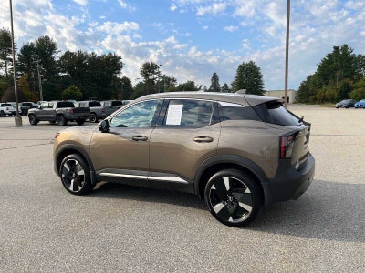 2025 Nissan Kicks SR