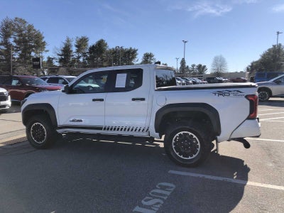 2024 Toyota Tacoma 4WD SR5