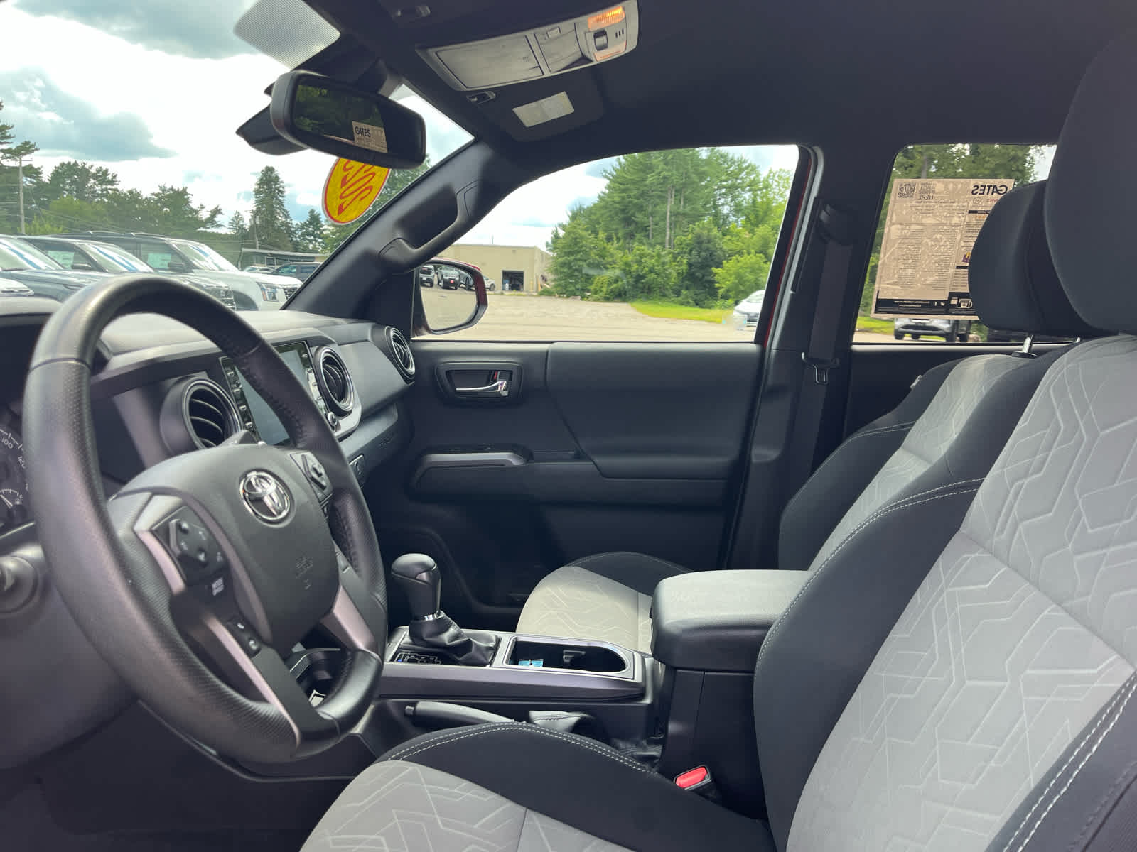 2023 Toyota Tacoma 4WD SR5