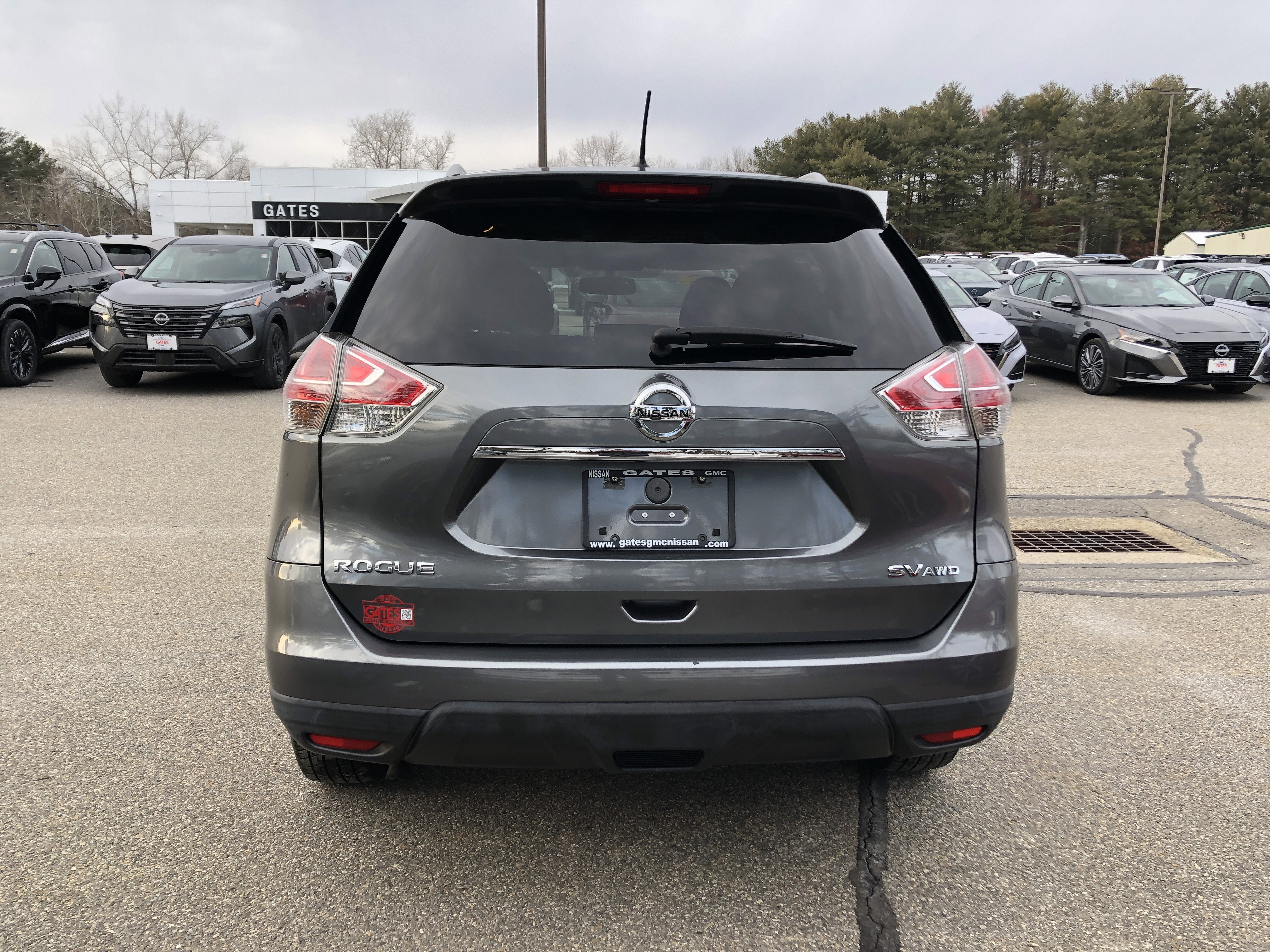 2016 Nissan Rogue SV