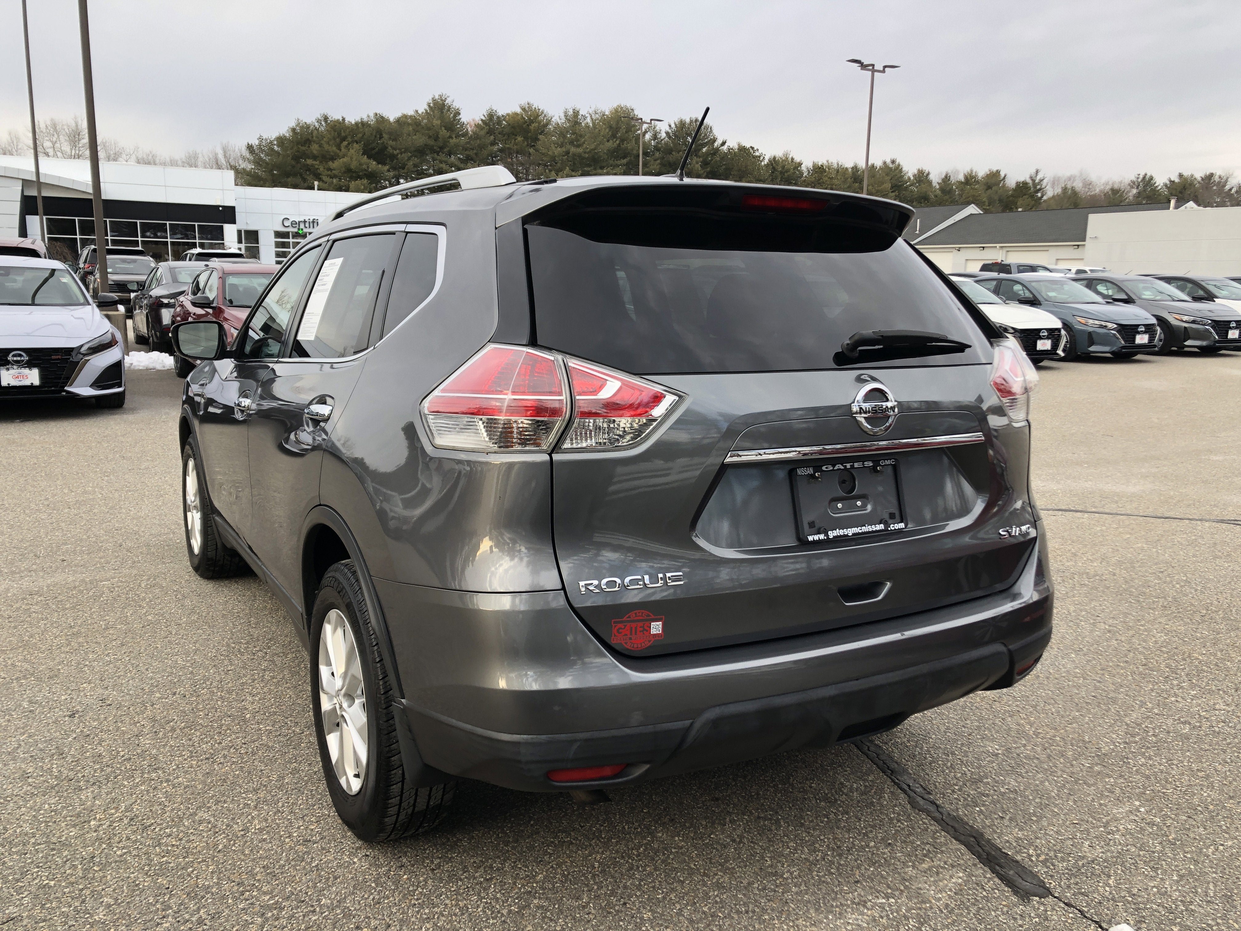 2016 Nissan Rogue SV