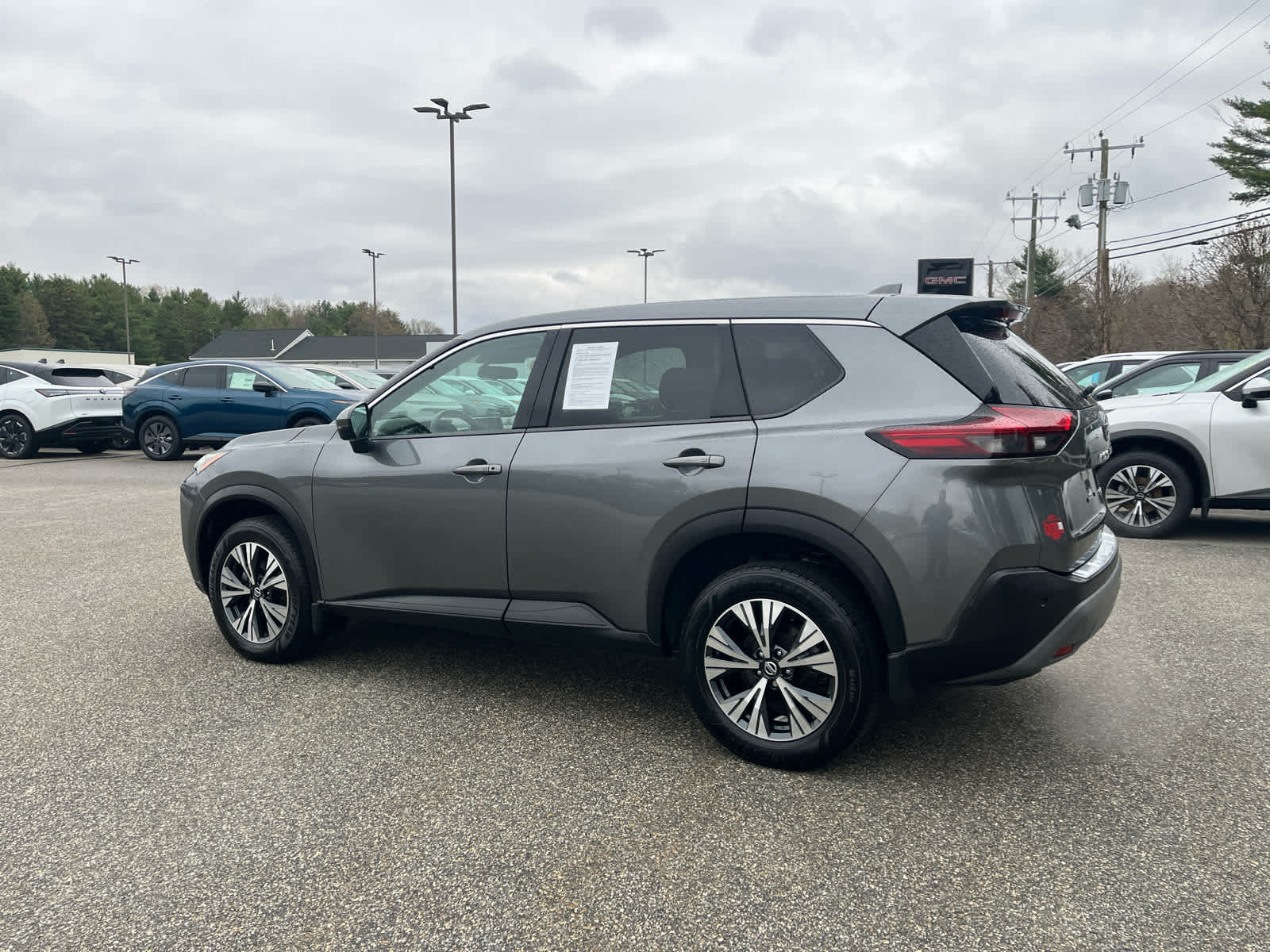 2021 Nissan Rogue SV