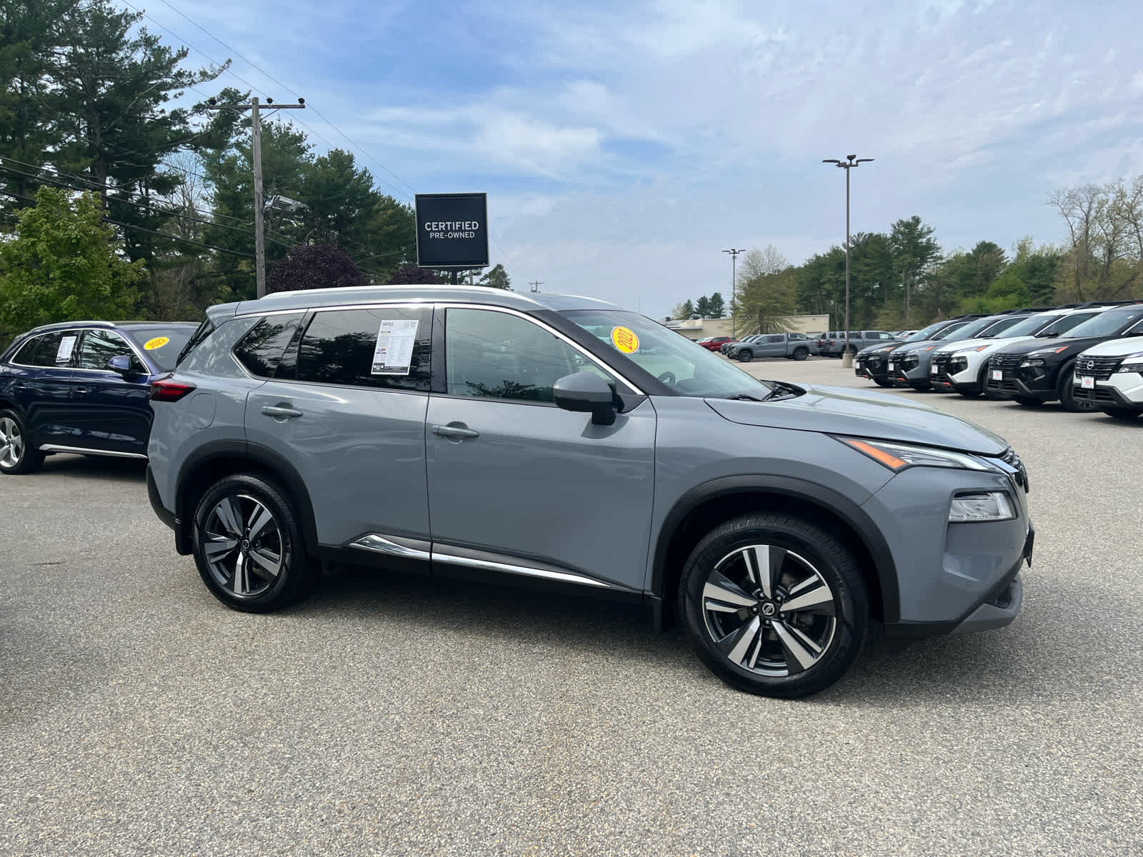 2021 Nissan Rogue SL