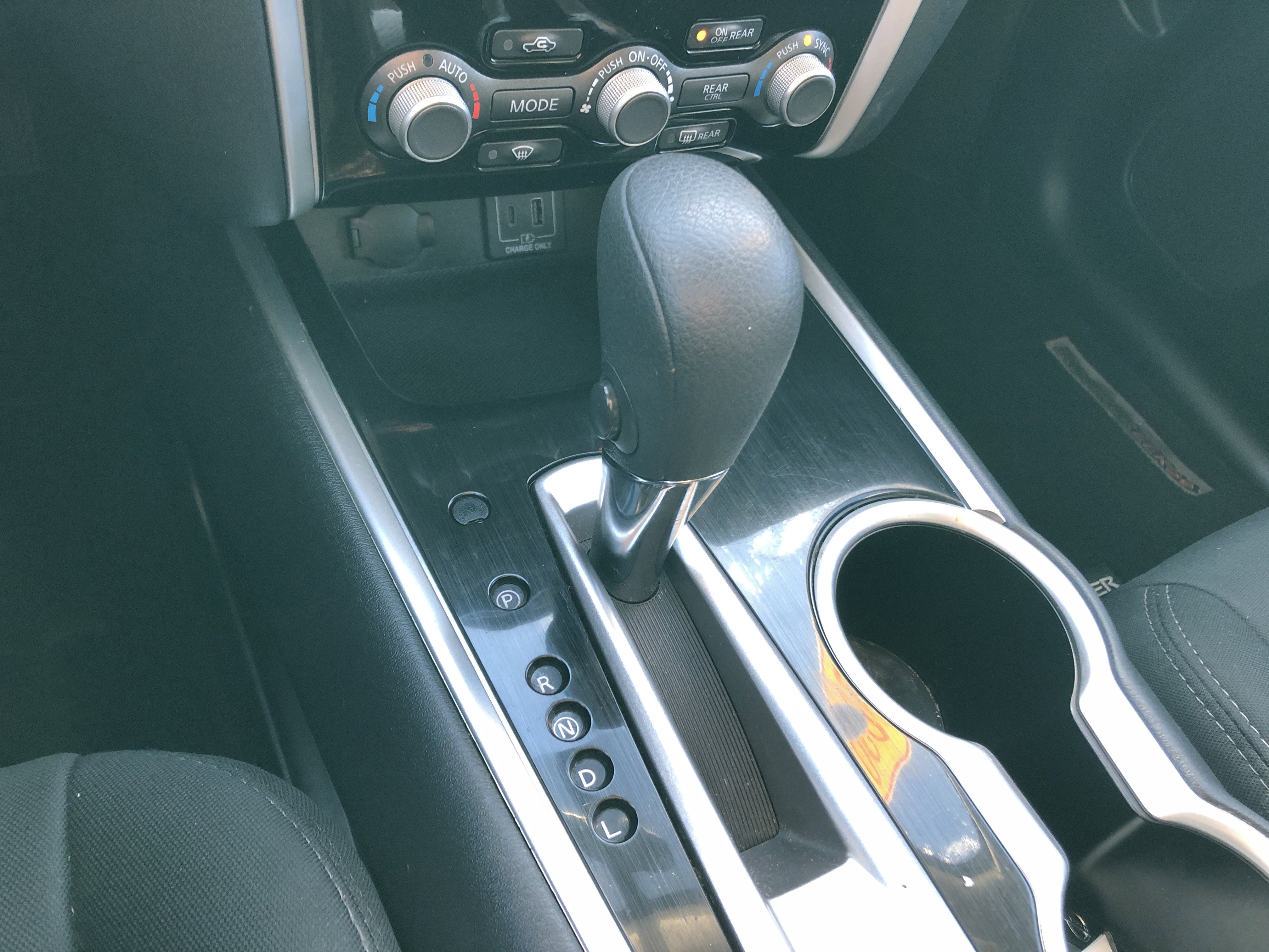 2020 Nissan Pathfinder S