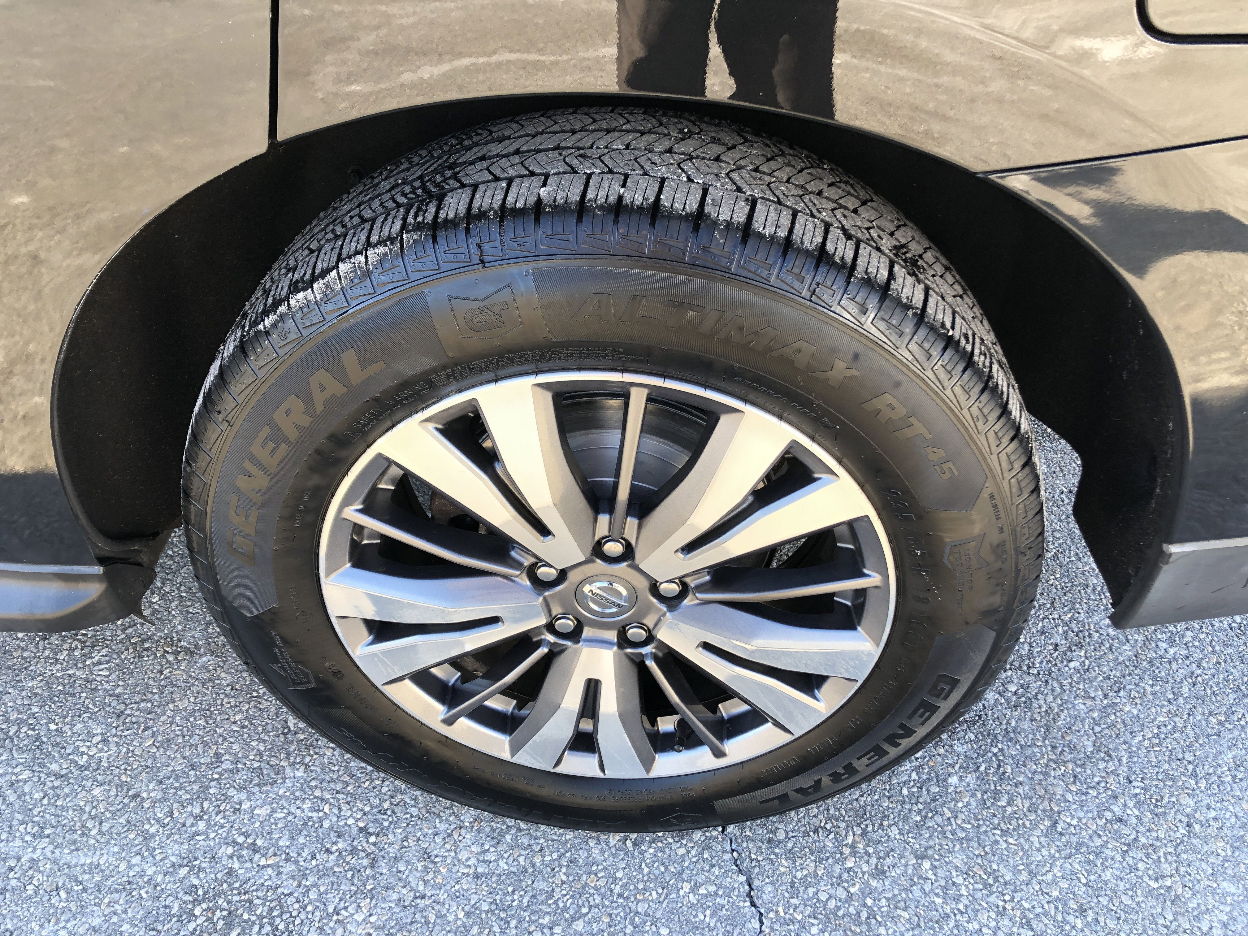 2020 Nissan Pathfinder S