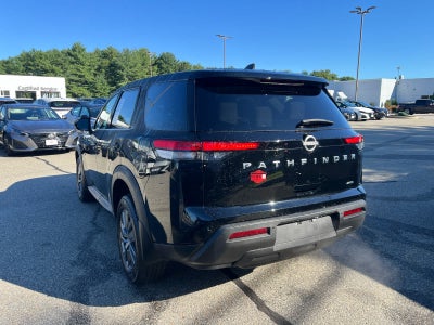 2024 Nissan Pathfinder S