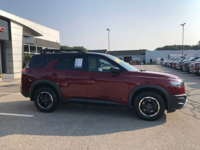2023 Nissan Pathfinder Rock Creek