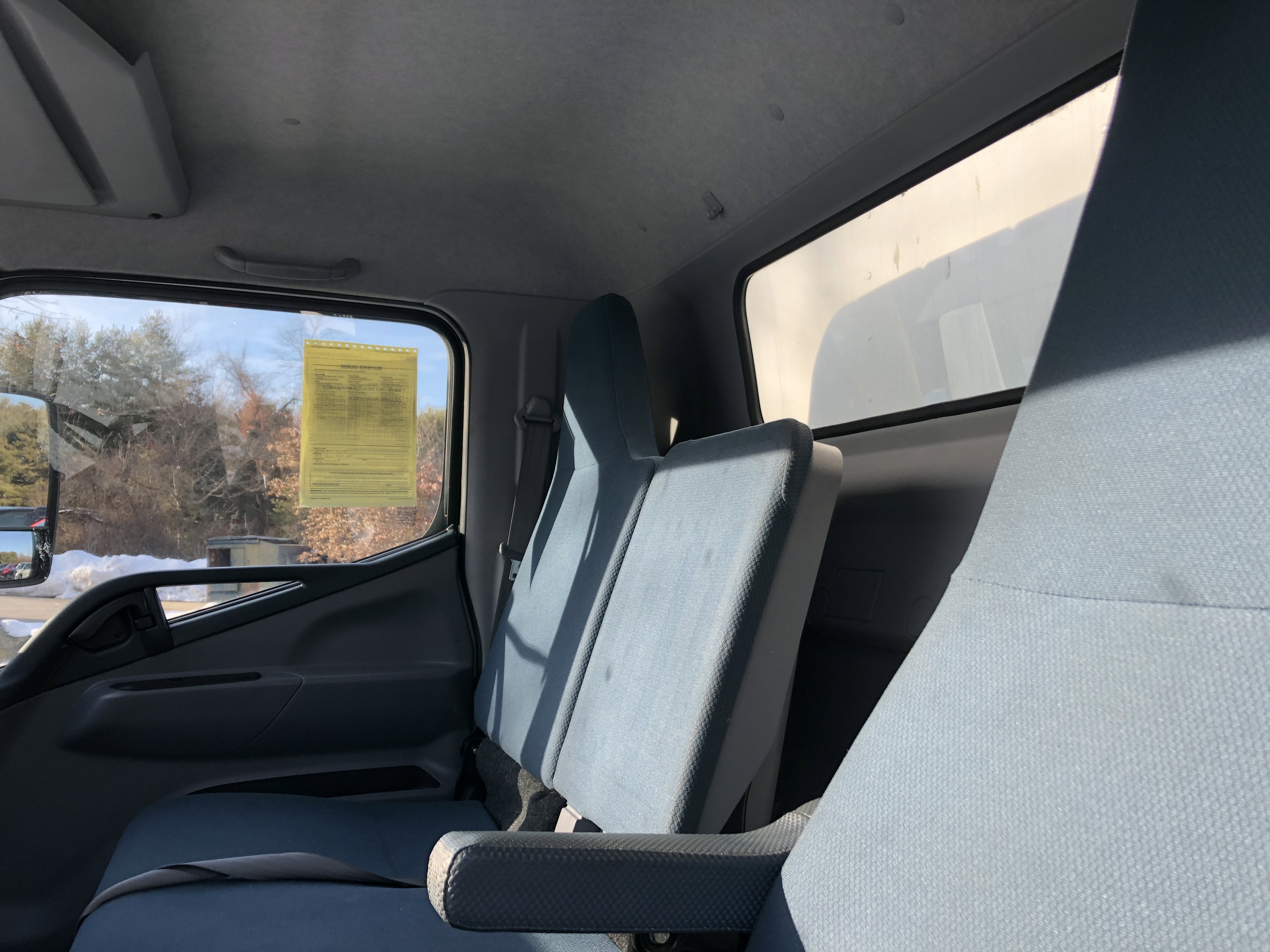 2015 Mitsubishi FUSO Base