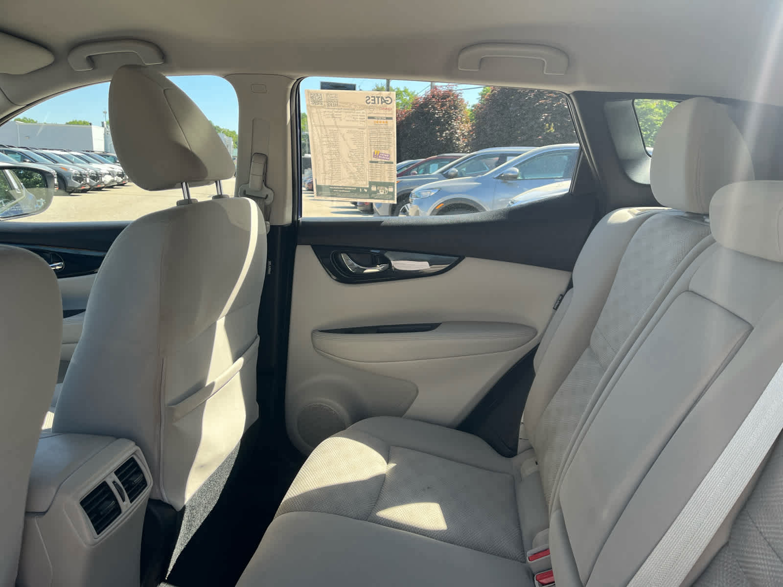 2021 Nissan Rogue Sport SV
