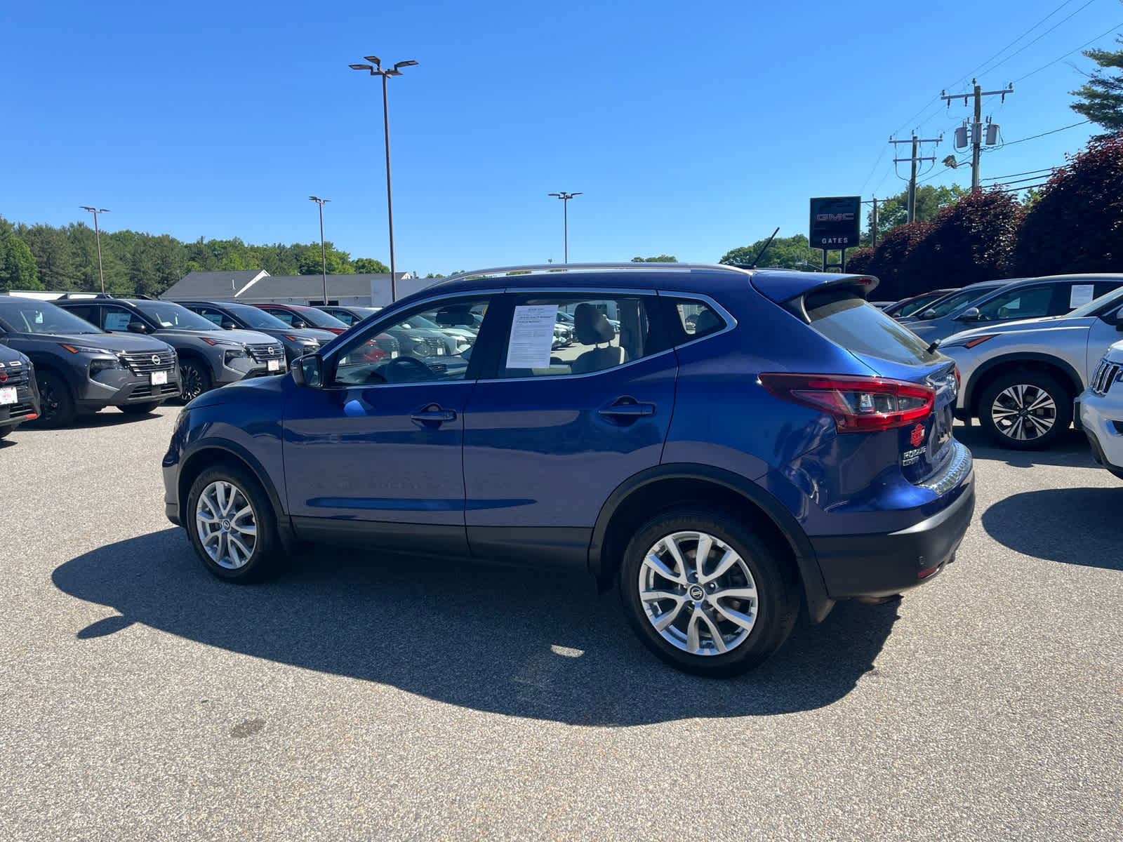 2021 Nissan Rogue Sport SV